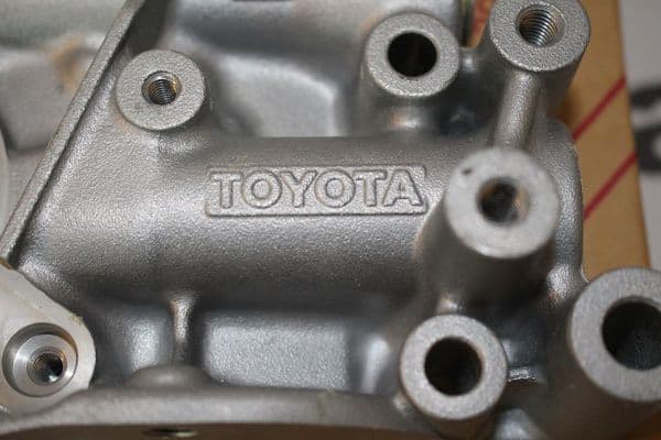 Genuine Toyota Supra JZA80 / Aristo 2JZ-GTE VVTI Twin Turbo Oil Pump 15100-46052 1510046052